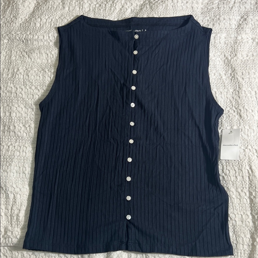 Abercrombie & Fitch black Sleeveless Button top size S